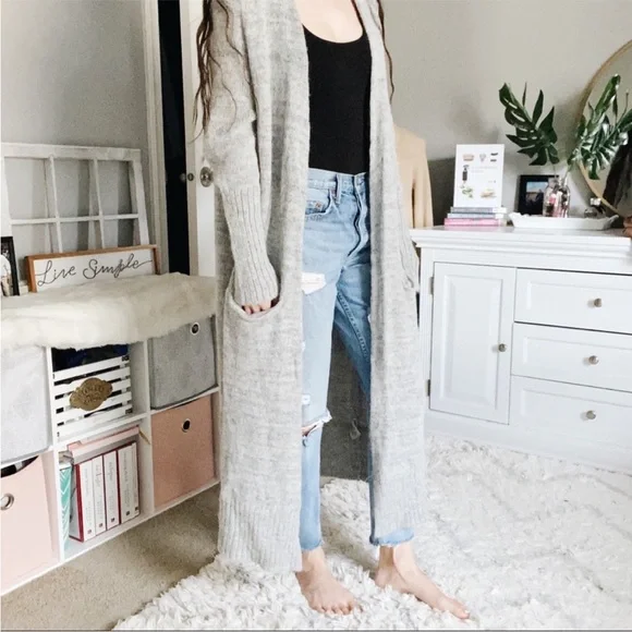FREE PEOPLE Santa Cruise Women's Wool Bland Gray Long Cardigan - Picture 5 of 8